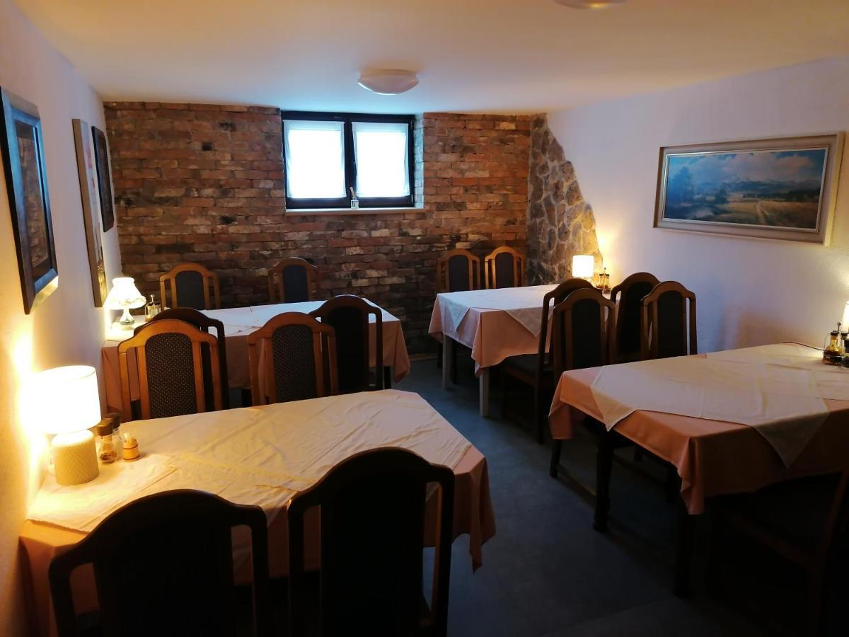 House Izvor Hotel Jezerce Eksteriør billede